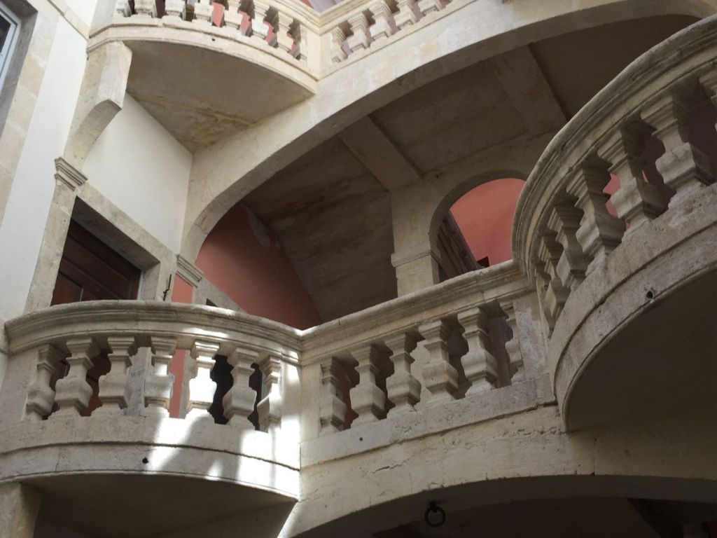 Interior courtyard of the Hôtel de Fontfroide in Nîmes, a fine example of 17th and 18th-century French architecture
